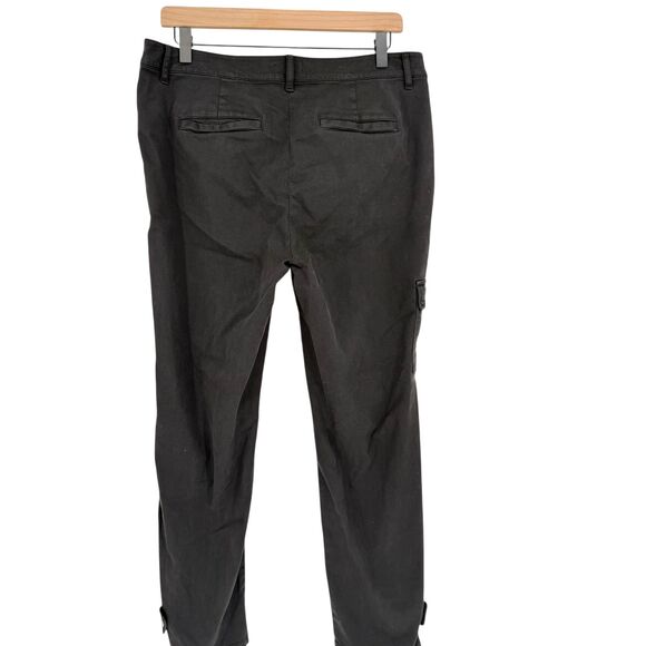 J. Jill Black Cargo Pants Size 12 Cotton Stretch Tapered Snap Ankle Tab 5 Pocket - Picture 10 of 13